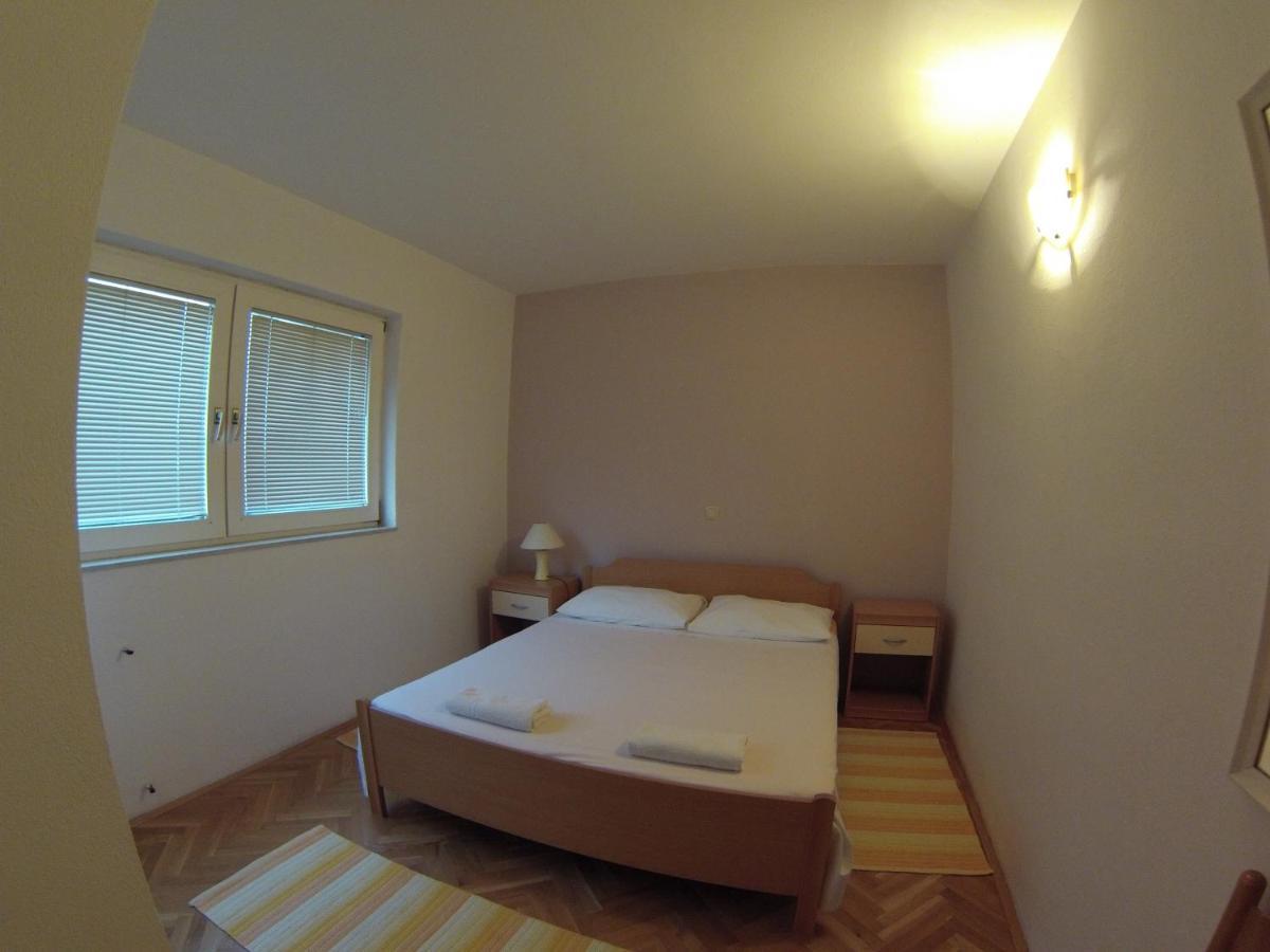 Omis Duce Sandy Beach Apartments Mare المظهر الخارجي الصورة